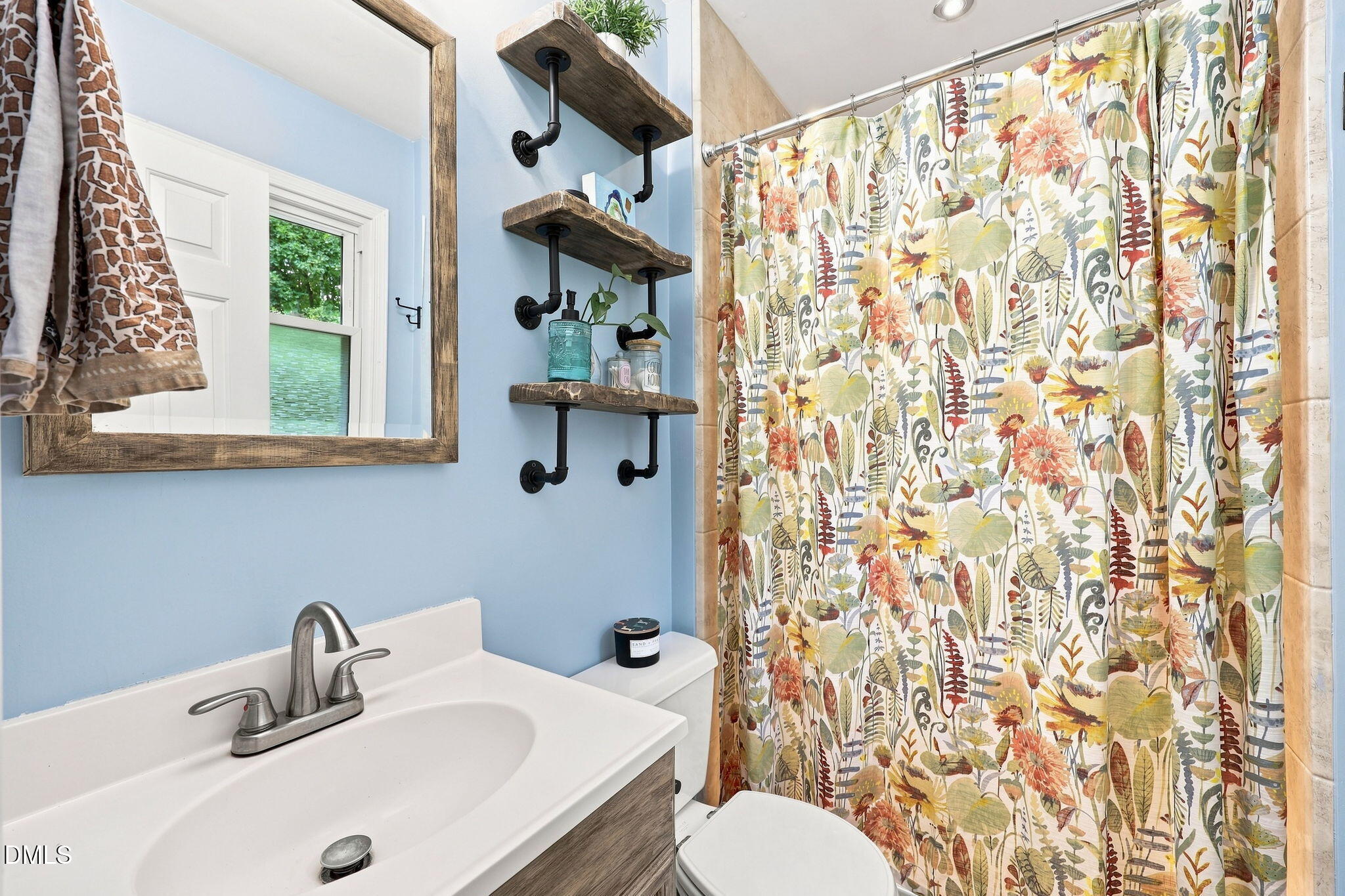 1708 Wayne Drive Wake Forest, NC 27587 - Photo 15 of 27 Bathroom 2