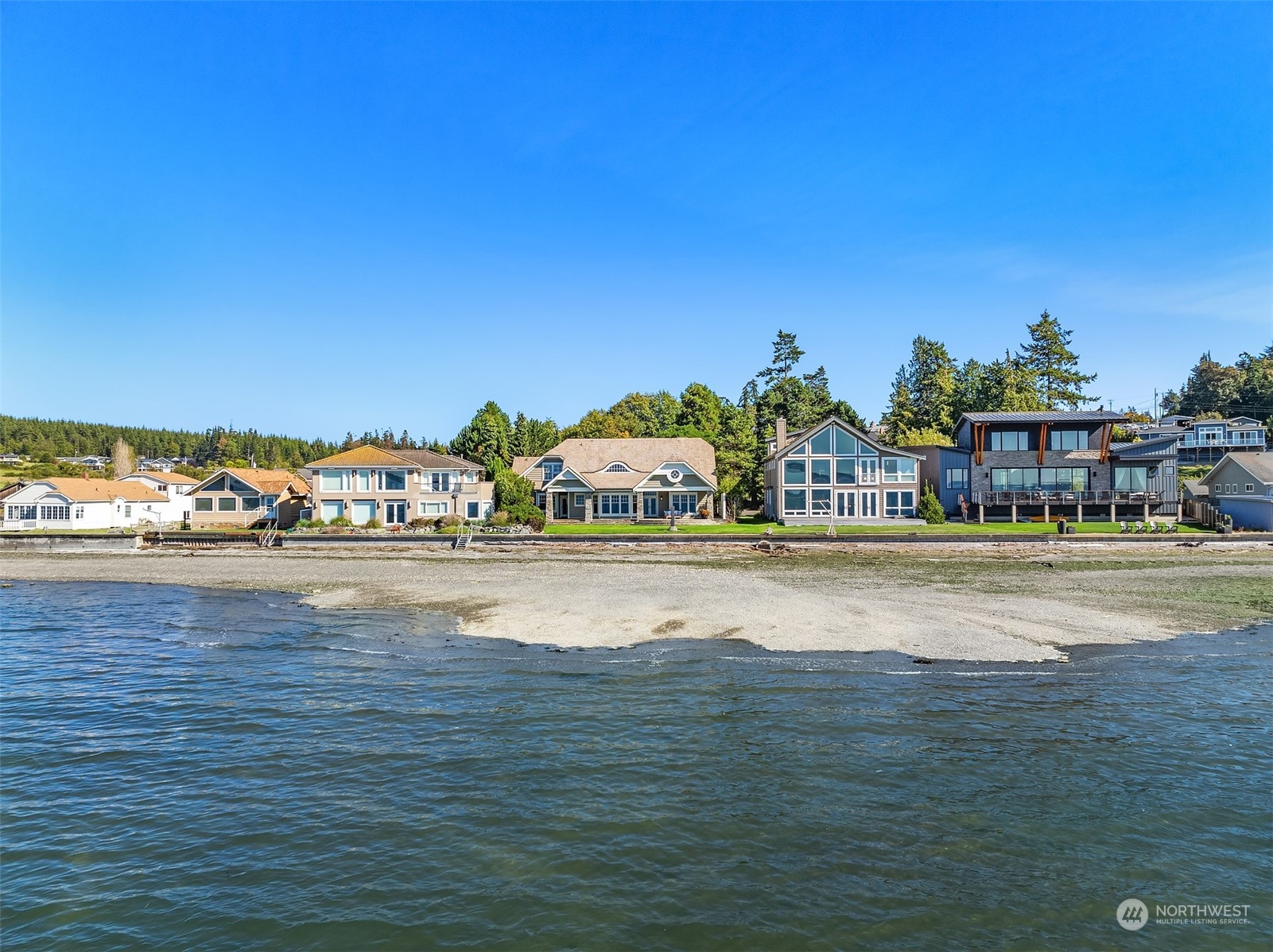 1237 Gerdes Road Camano Island, WA 98282 - Photo 8 of 40 Gallery Image 8