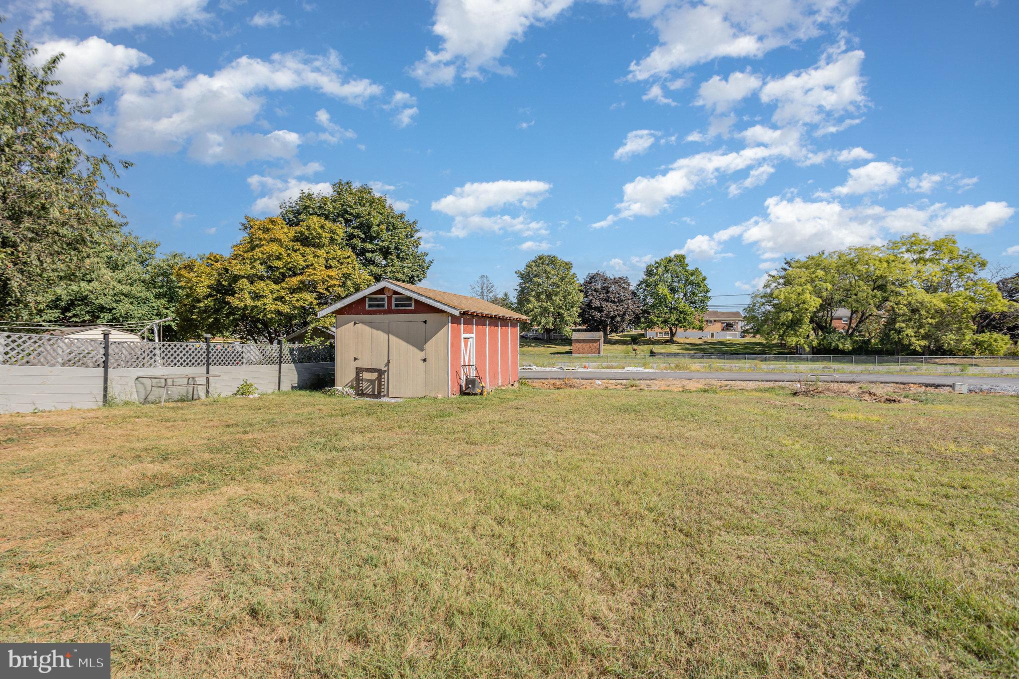 932 Hanover Road York, PA 17408 - Photo 23 of 23 Gallery Image 23