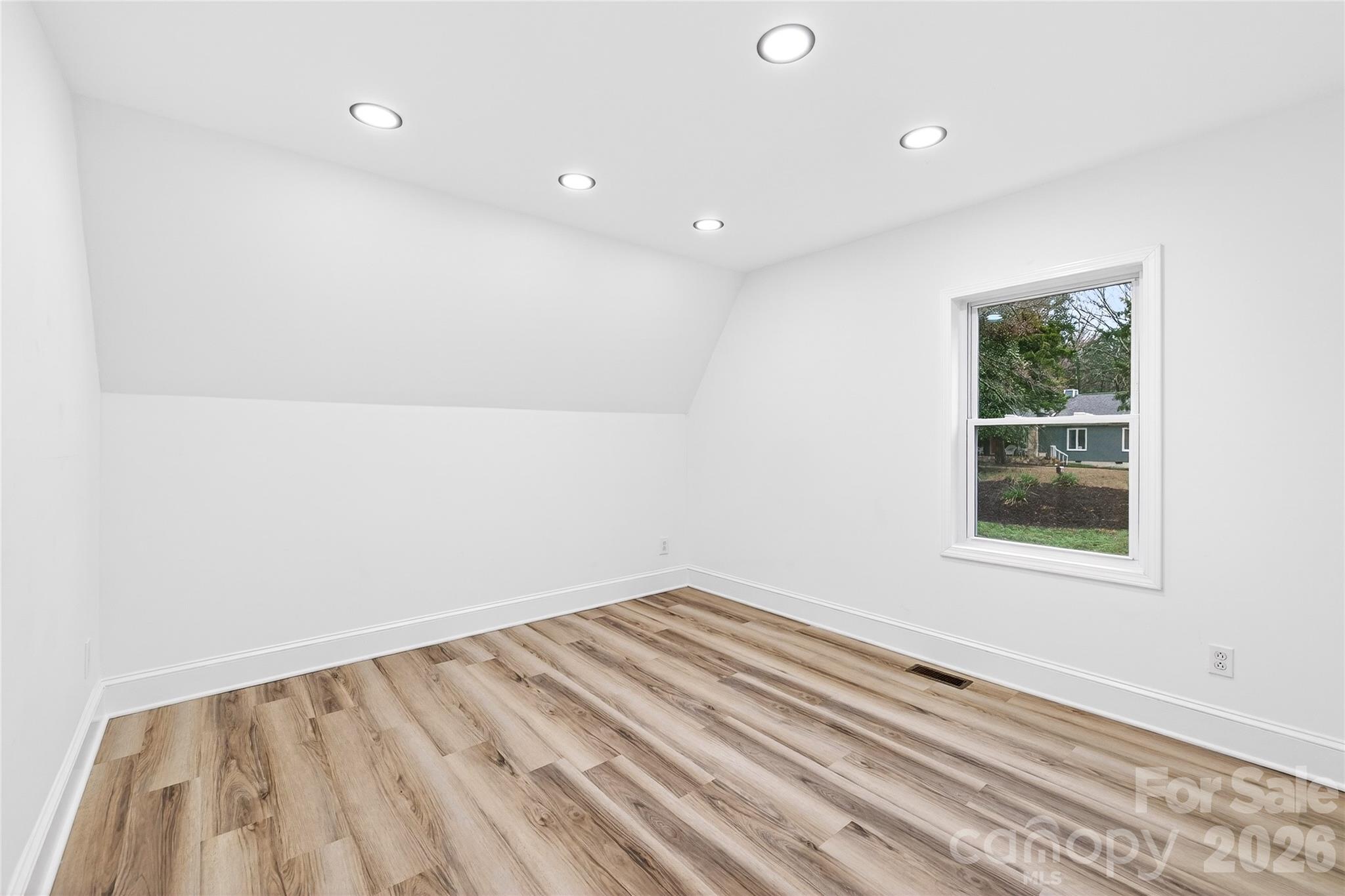 10054 4 Mile Creek Road Charlotte, NC 28277 - Photo 18 of 47