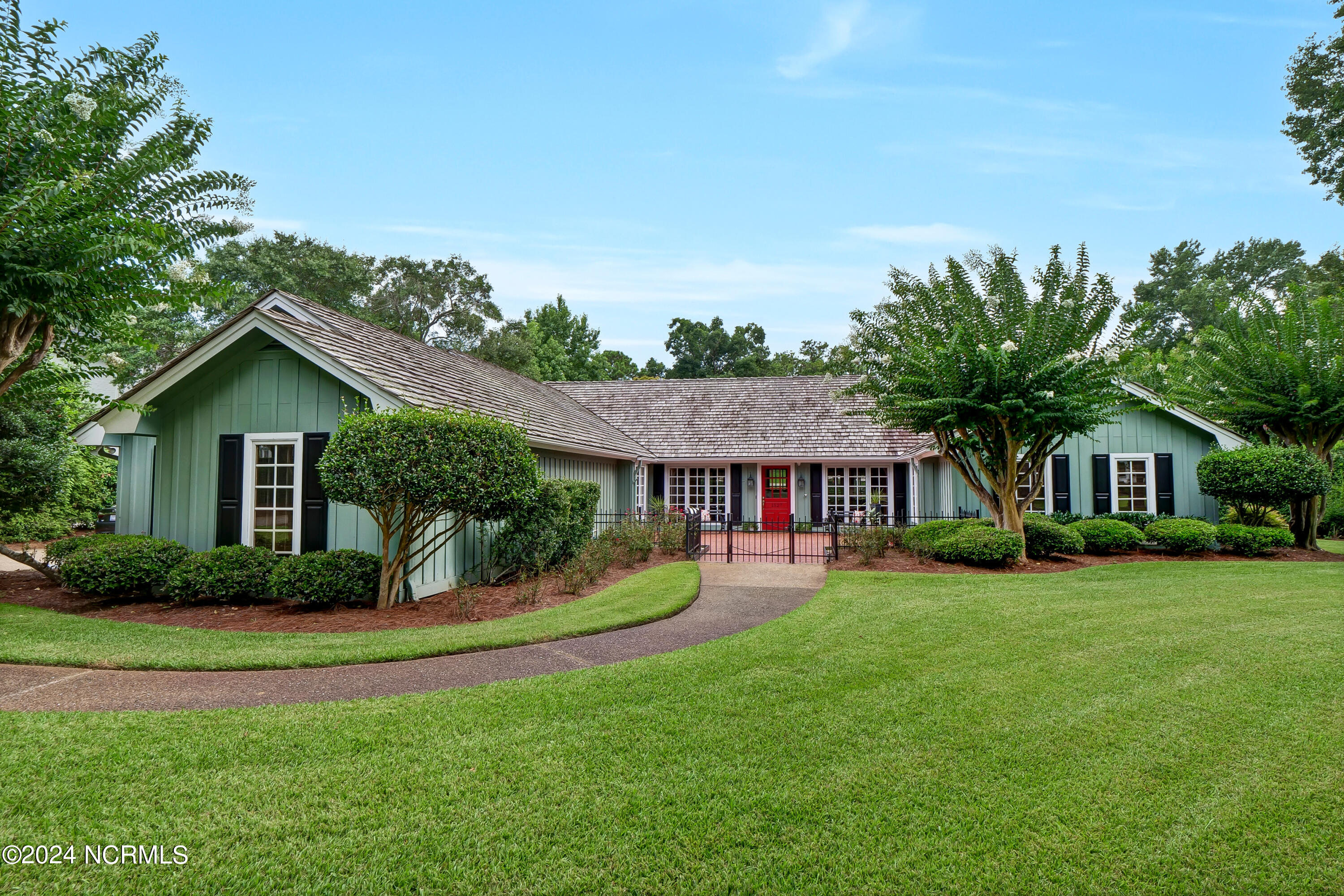 1527 Radian Road Wilmington, NC 28405 - Photo 2 of 37 PJA15515