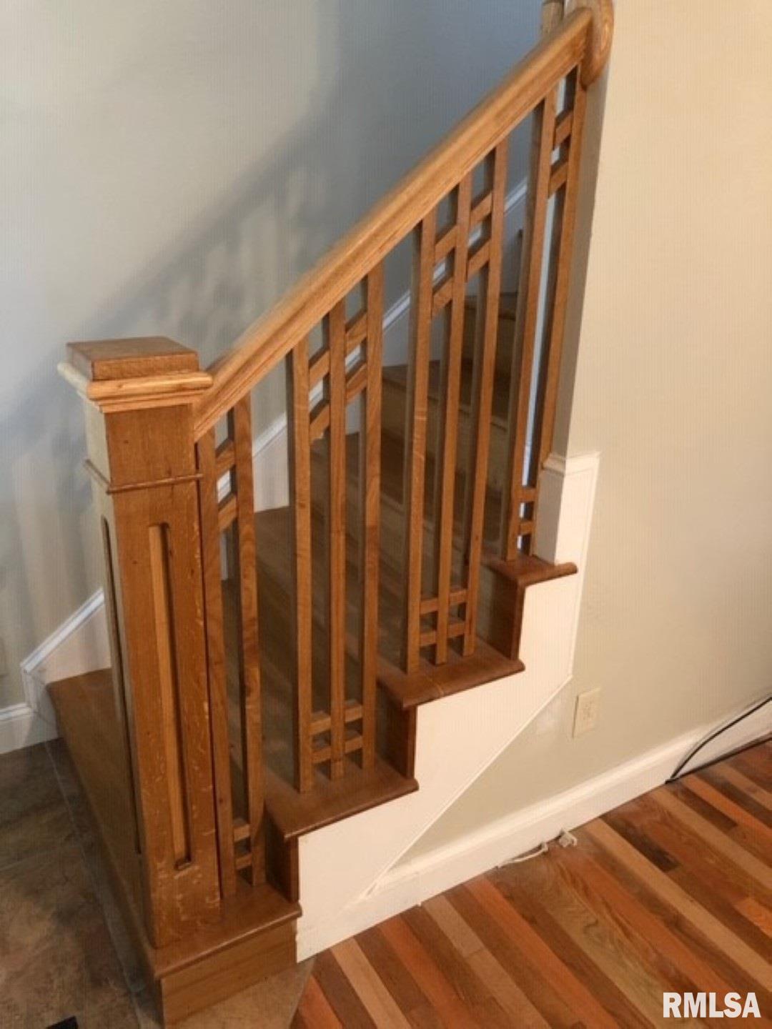 2420 South 9th Street Springfield, IL 62703 - Photo 3 of 10