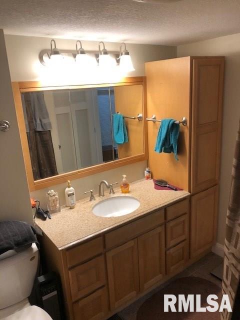 2420 South 9th Street Springfield, IL 62703 - Photo 9 of 10