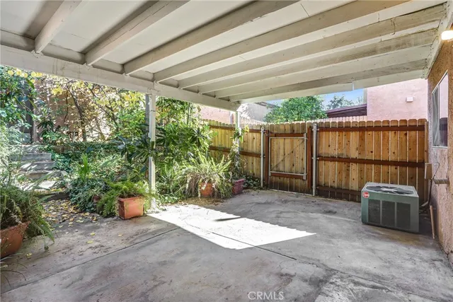 $529,000 | 122 Tamarisk Street, Redlands, CA 92373