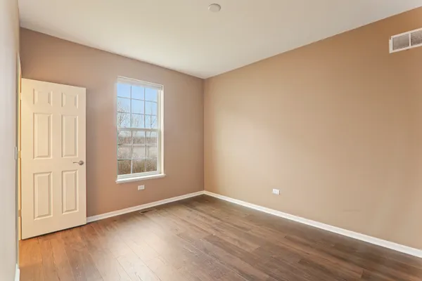 $565,000 | 133 Stowe Court, Fox Lake, IL 60020