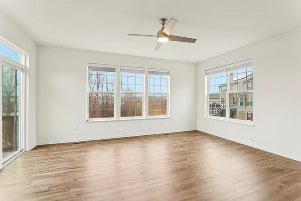 $565,000 | 133 Stowe Court, Fox Lake, IL 60020