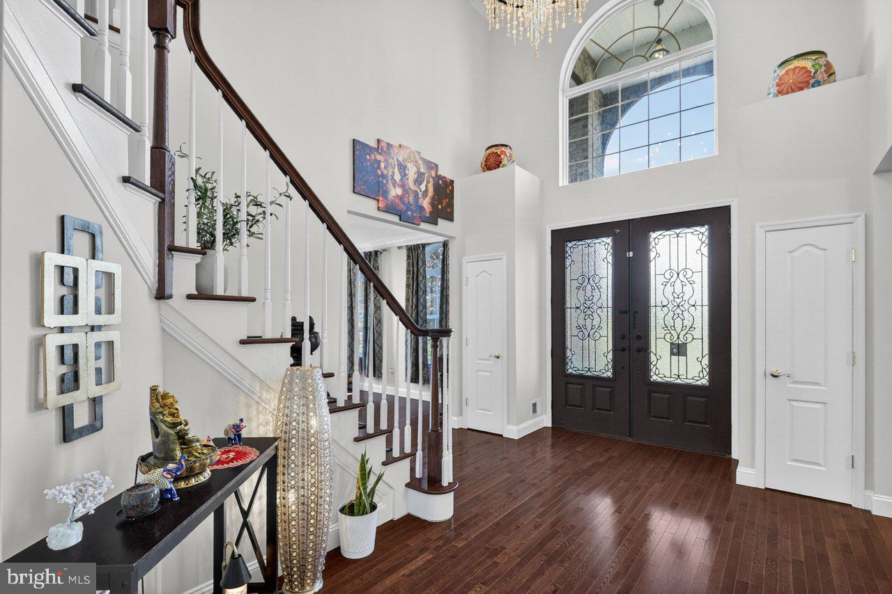 45 Emerald Road Robbinsville, NJ 08691 - Photo 11 of 57 Elegant entryway with grand staircase.