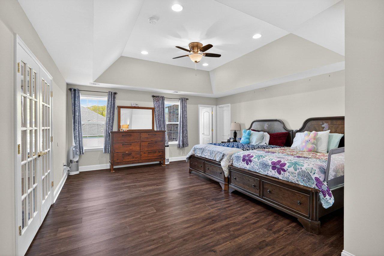 45 Emerald Road Robbinsville, NJ 08691 - Photo 36 of 57 Primary bedroom