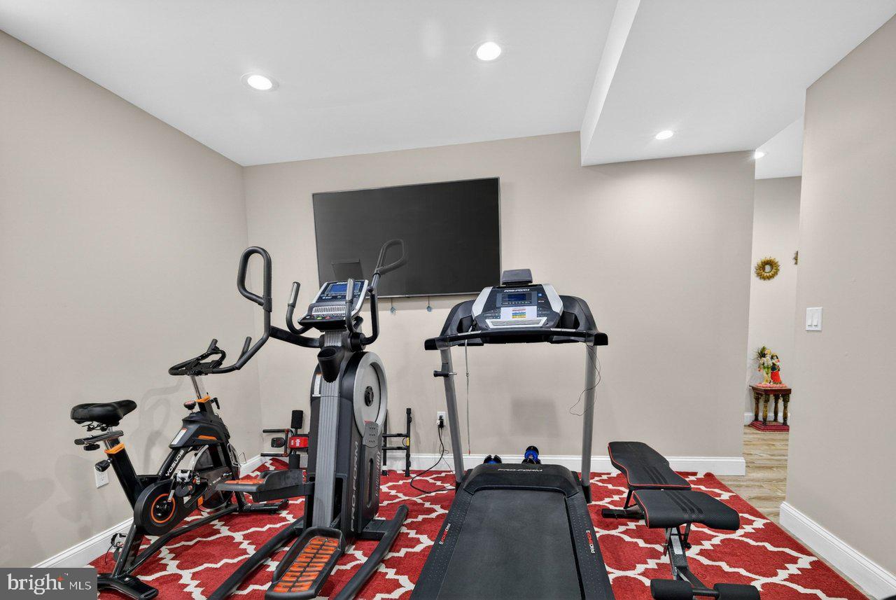 45 Emerald Road Robbinsville, NJ 08691 - Photo 51 of 57 Home gym with modern equipment.
