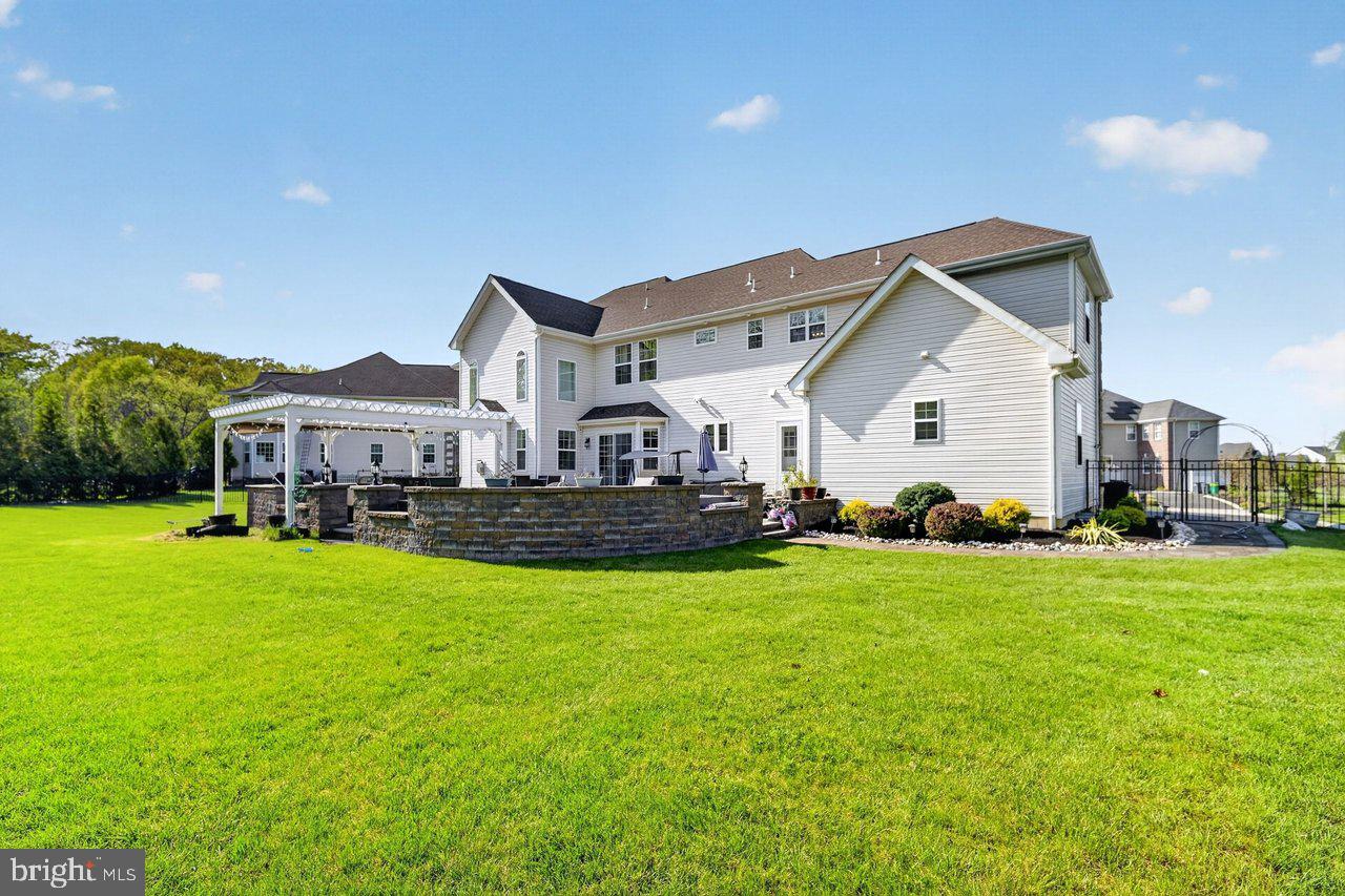 45 Emerald Road Robbinsville, NJ 08691 - Photo 54 of 57 Spacious home with lush green surroundings.