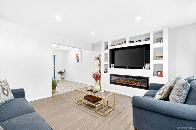 $800,000 | 53 Hazelton Road, Yonkers, NY 10710