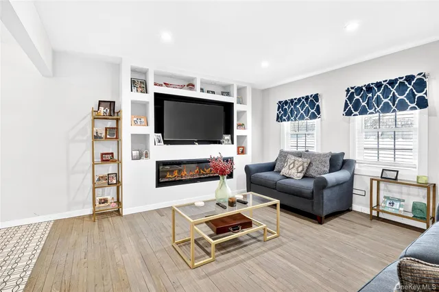 $800,000 | 53 Hazelton Road, Yonkers, NY 10710