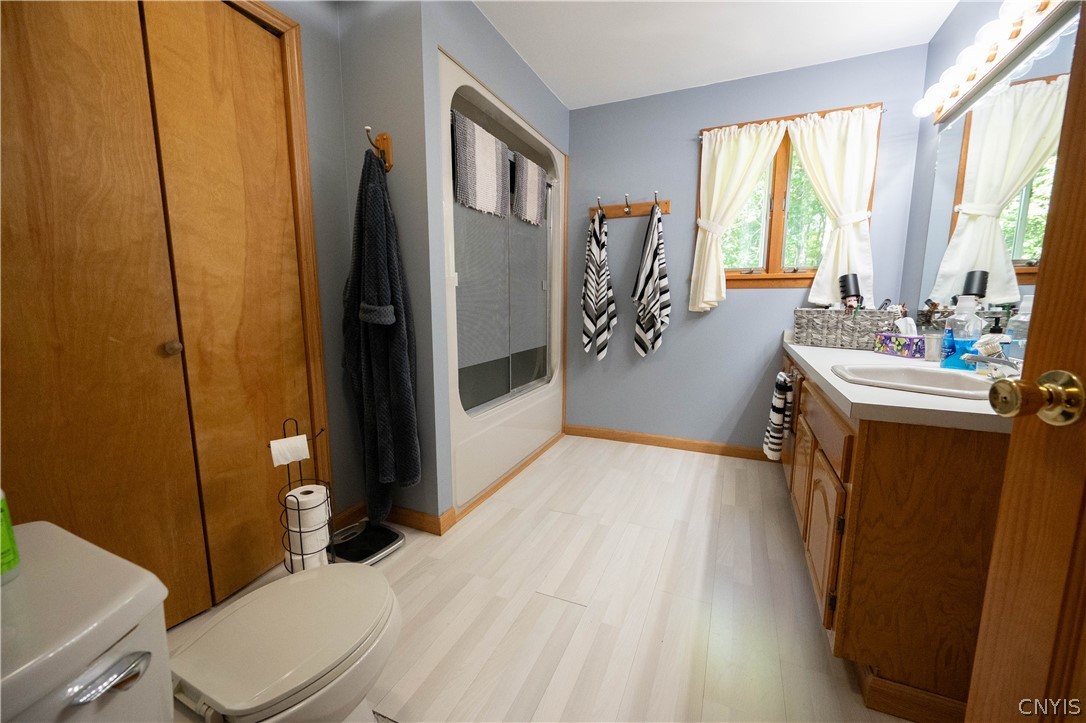 6569 Fox Road Marcy, NY 13403 - Photo 17 of 26 Second Floor Bathroom