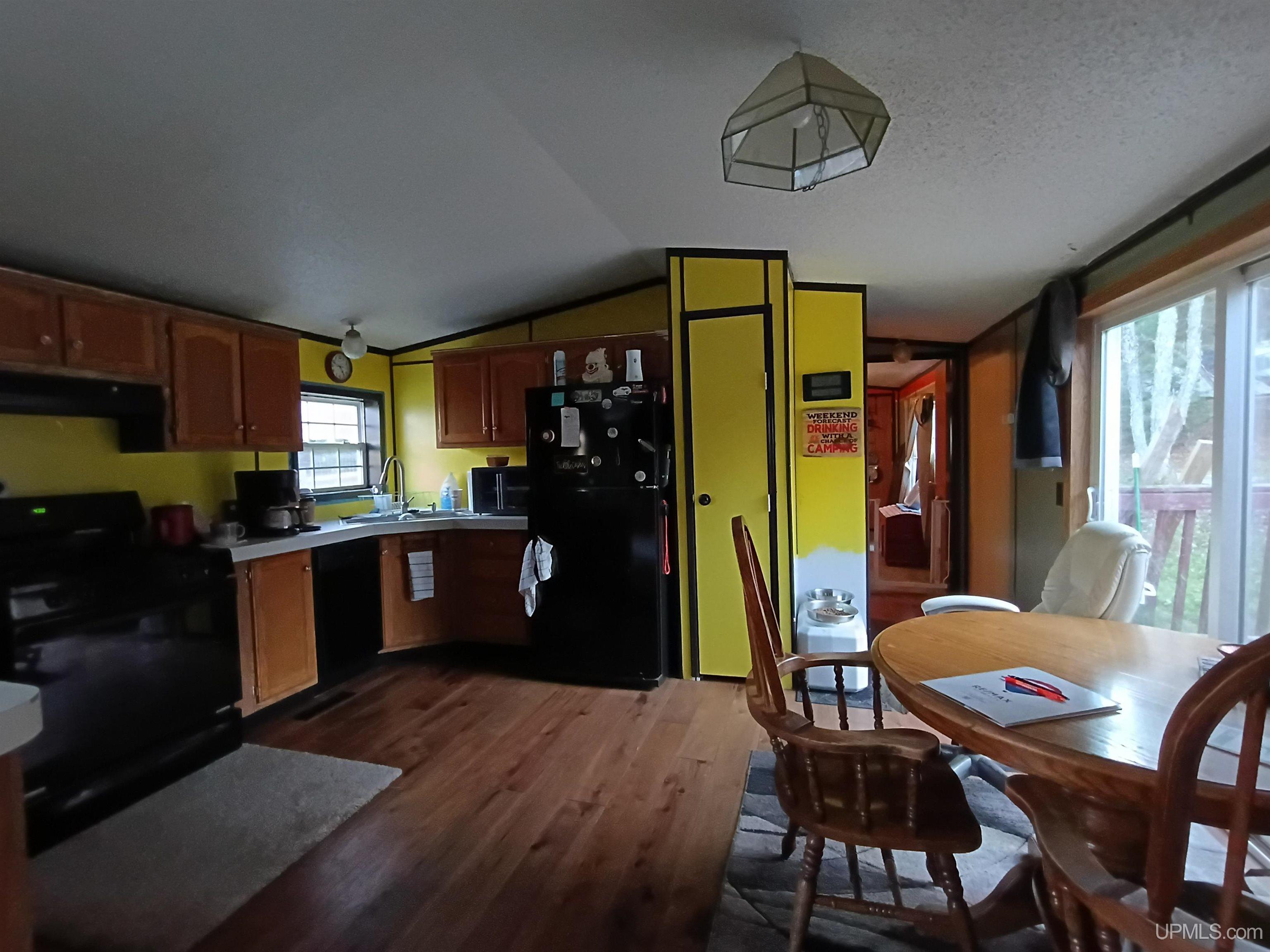 120 Town Line Road Skandia, MI 49885 - Photo 5 of 38