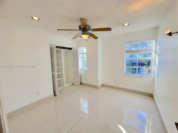$4,600 | 1115 River Birch Street, Hollywood, FL 33019