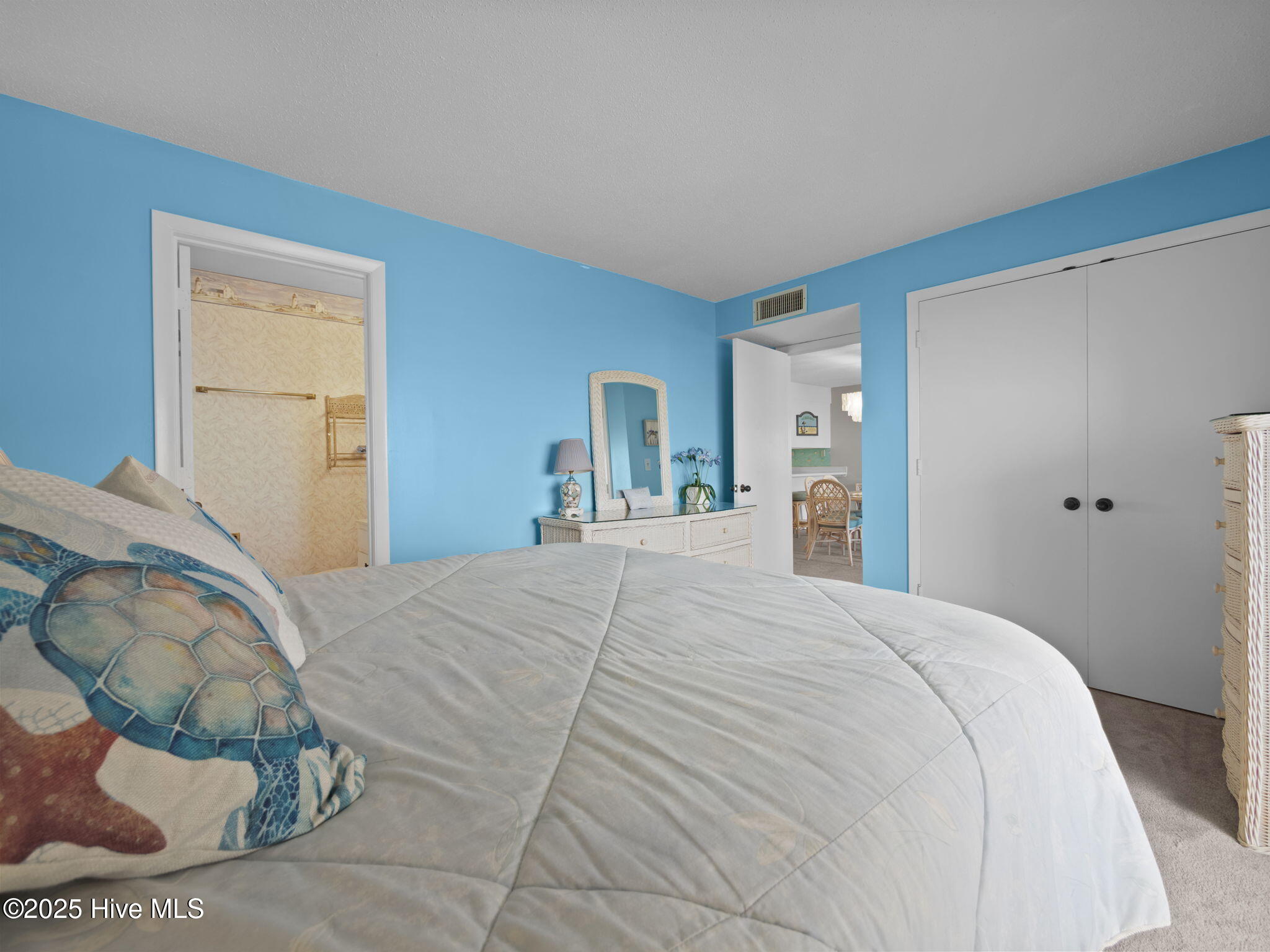 1505 Salter Path Road, Unit 323 Indian Beach, NC 28512 - Photo 13 of 47 22-web-or-mls-P9220389