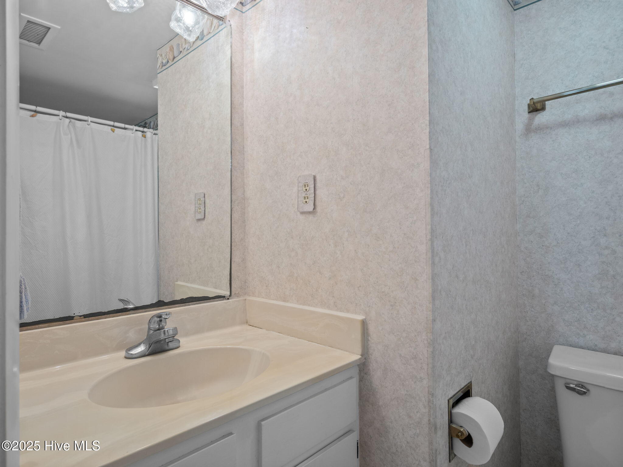 1505 Salter Path Road, Unit 323 Indian Beach, NC 28512 - Photo 23 of 47 11-web-or-mls-P9220283