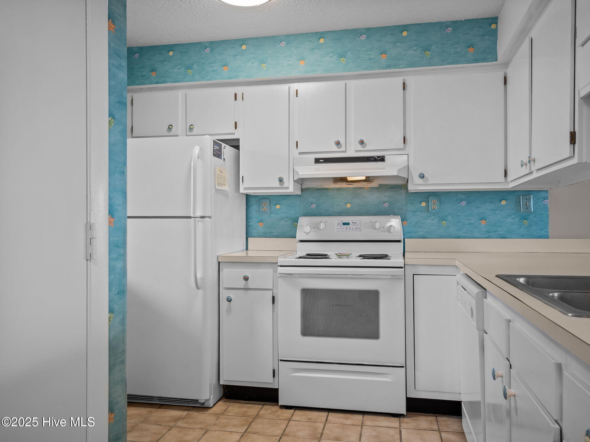 1505 Salter Path Road, Unit 323 Indian Beach, NC 28512 - Photo 26 of 47 29-web-or-mls-P9220453