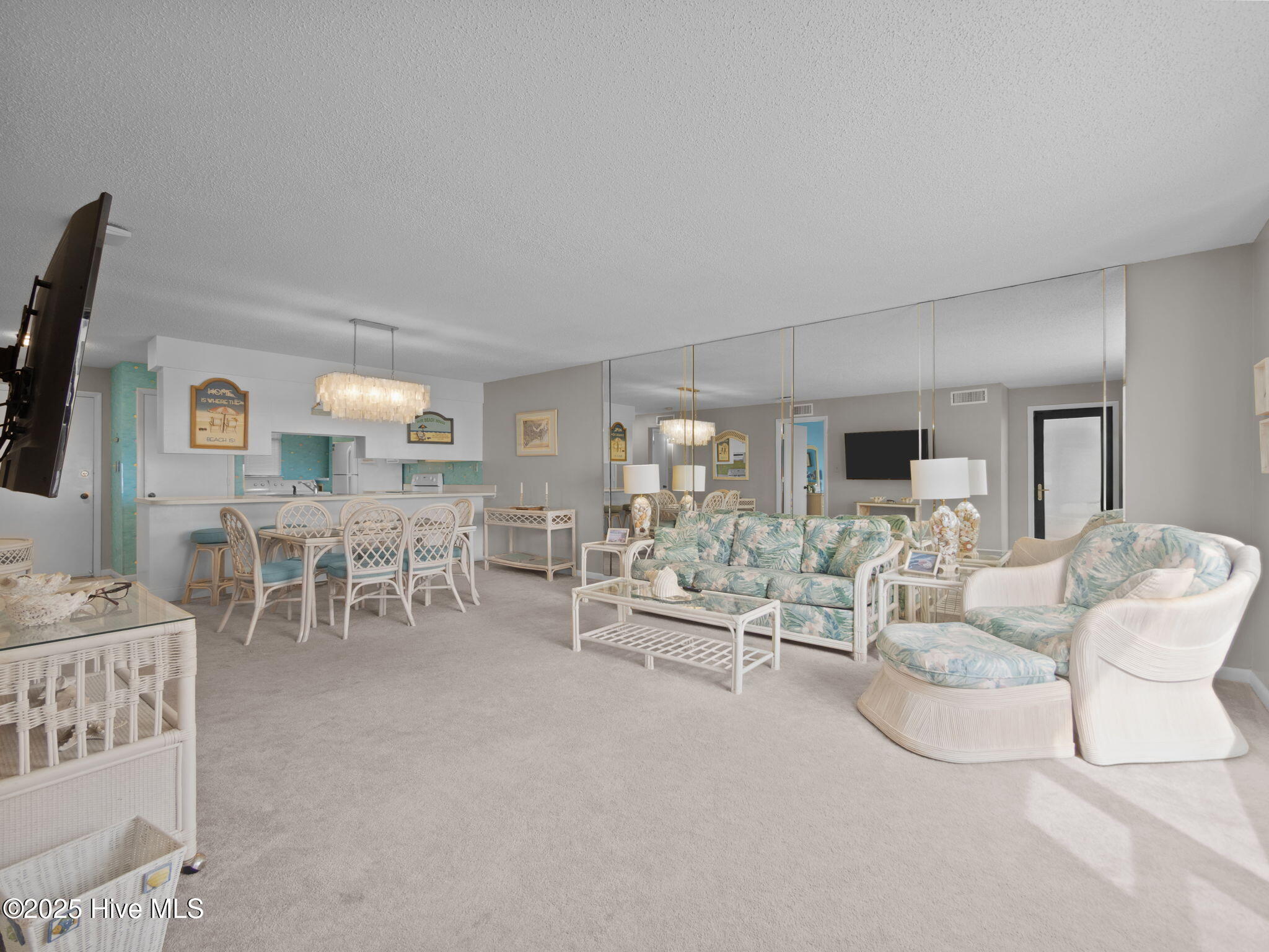 1505 Salter Path Road, Unit 323 Indian Beach, NC 28512 - Photo 5 of 47 17-web-or-mls-P9220324