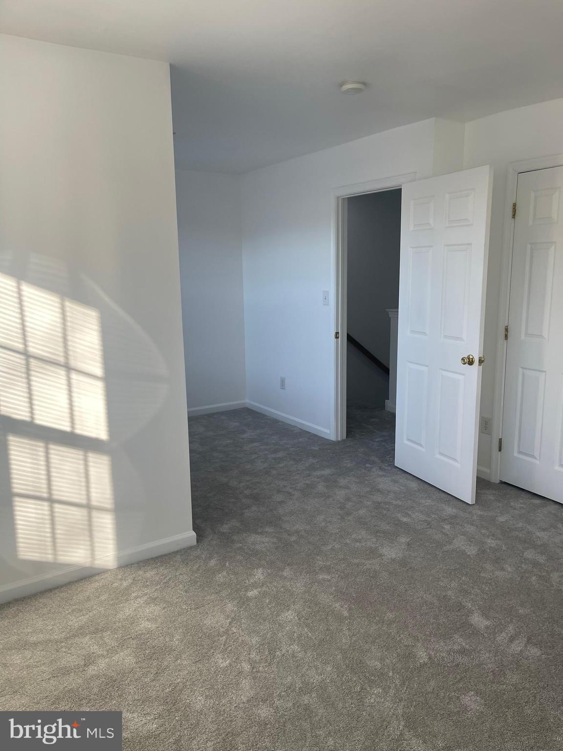 62 Springfield Circle Middletown, DE 19709 - Photo 29 of 37 an empty room with windows