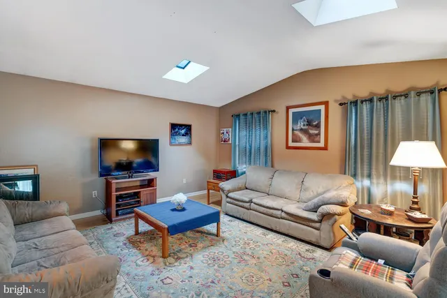 $479,000 | 111 West Holly Lane, Little Egg Harbor, NJ 08087