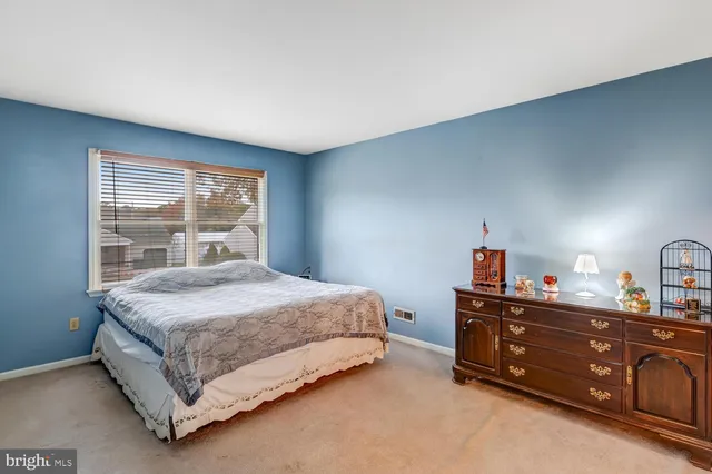 $479,000 | 111 West Holly Lane, Little Egg Harbor, NJ 08087