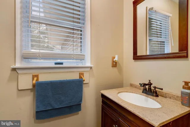 $479,000 | 111 West Holly Lane, Little Egg Harbor, NJ 08087