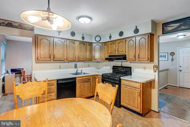 $479,000 | 111 West Holly Lane, Little Egg Harbor, NJ 08087