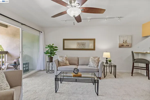 $309,800 | 1087 Murrieta Boulevard, Unit 339, Livermore, CA 94550