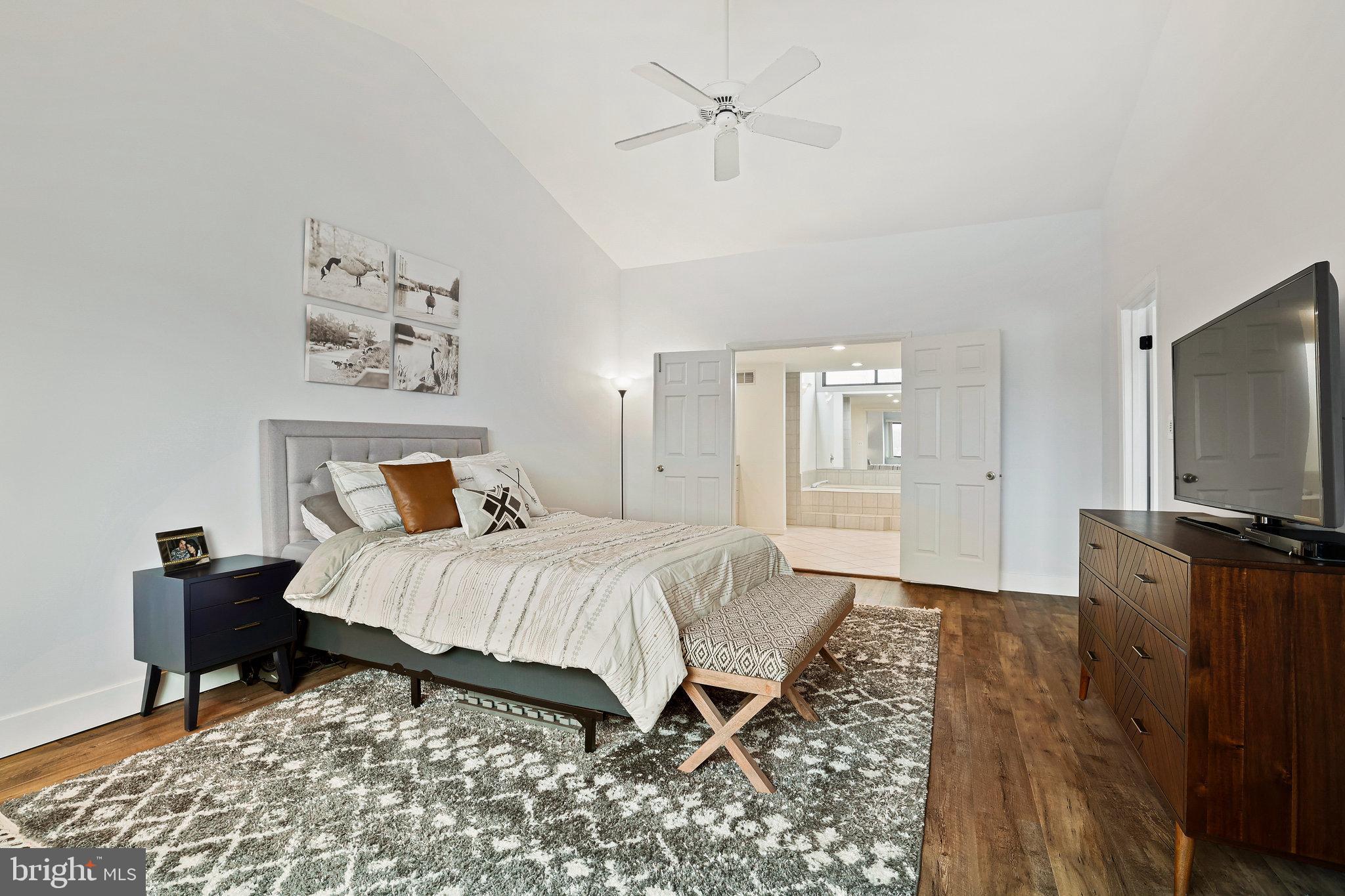 11170 Harbor Court, Unit 1170 Reston, VA 20191 - Photo 36 of 47 Primary Suite to Primary Luxury Bath