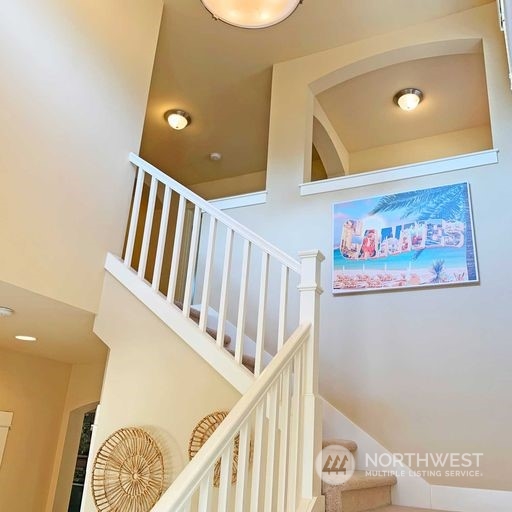 23029 35th Drive Southeast Bothell, WA 98021 - Photo 19 of 40 a view of entryway