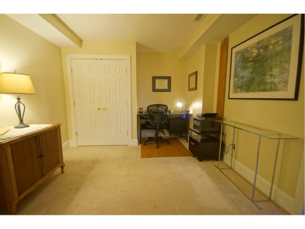 7 Chester Road, Unit 107 Derry, NH 03038 - Photo 29 of 35 Gallery Image 29