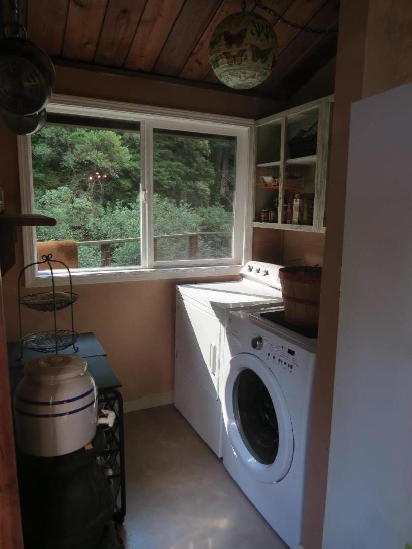 66 Wurr Road Loma Mar, CA 94021 - Photo 11 of 34