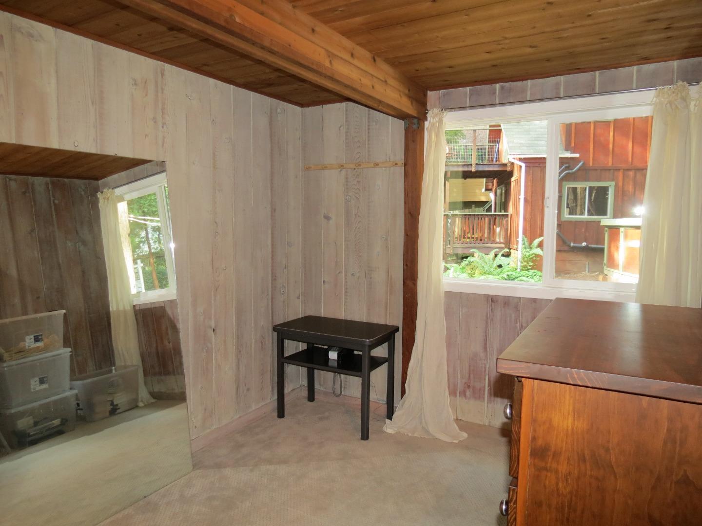 66 Wurr Road Loma Mar, CA 94021 - Photo 14 of 34