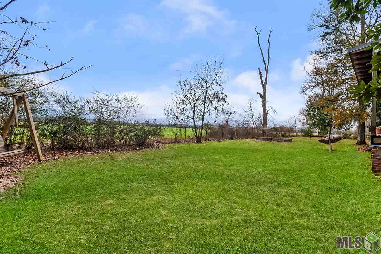 18503 Little Prairie Road Prairieville, LA 70769 - Photo 2 of 17 Home sits on 5 ACRES!