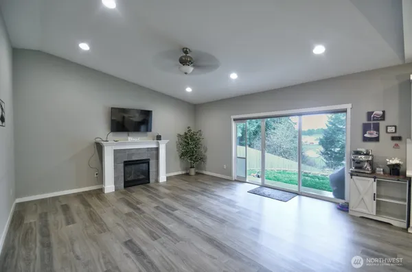 $515,000 | 701 Myers Street Southeast, Rainier, WA 98576
