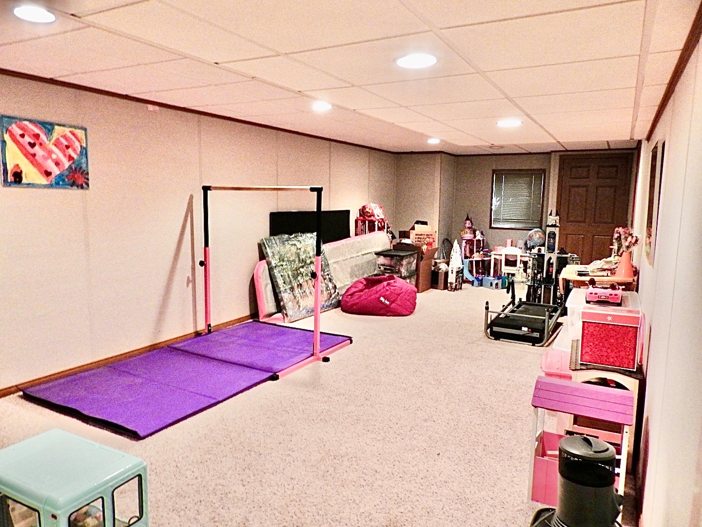 923 Limerick Lane McHenry, IL 60050 - Photo 12 of 18 a view of a room with furniture and a flat screen tv