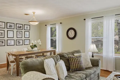 $449,000 | 2367 Rockyglen Drive, Dallas, TX 75228