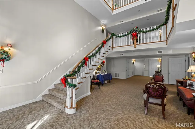 $360,000 | 208 Ambridge Court, Unit 101, Chesterfield, MO 63017