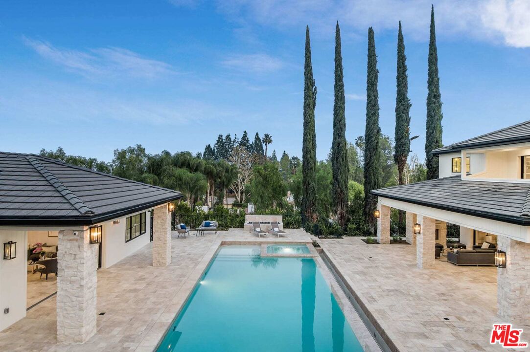 24961 Kit Carson Road Hidden Hills, CA 91302 - Photo 34 of 53 a view of a patio on the roof deck