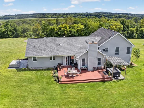 $425,900 | 2894 Garden Street, Avon, NY 14414