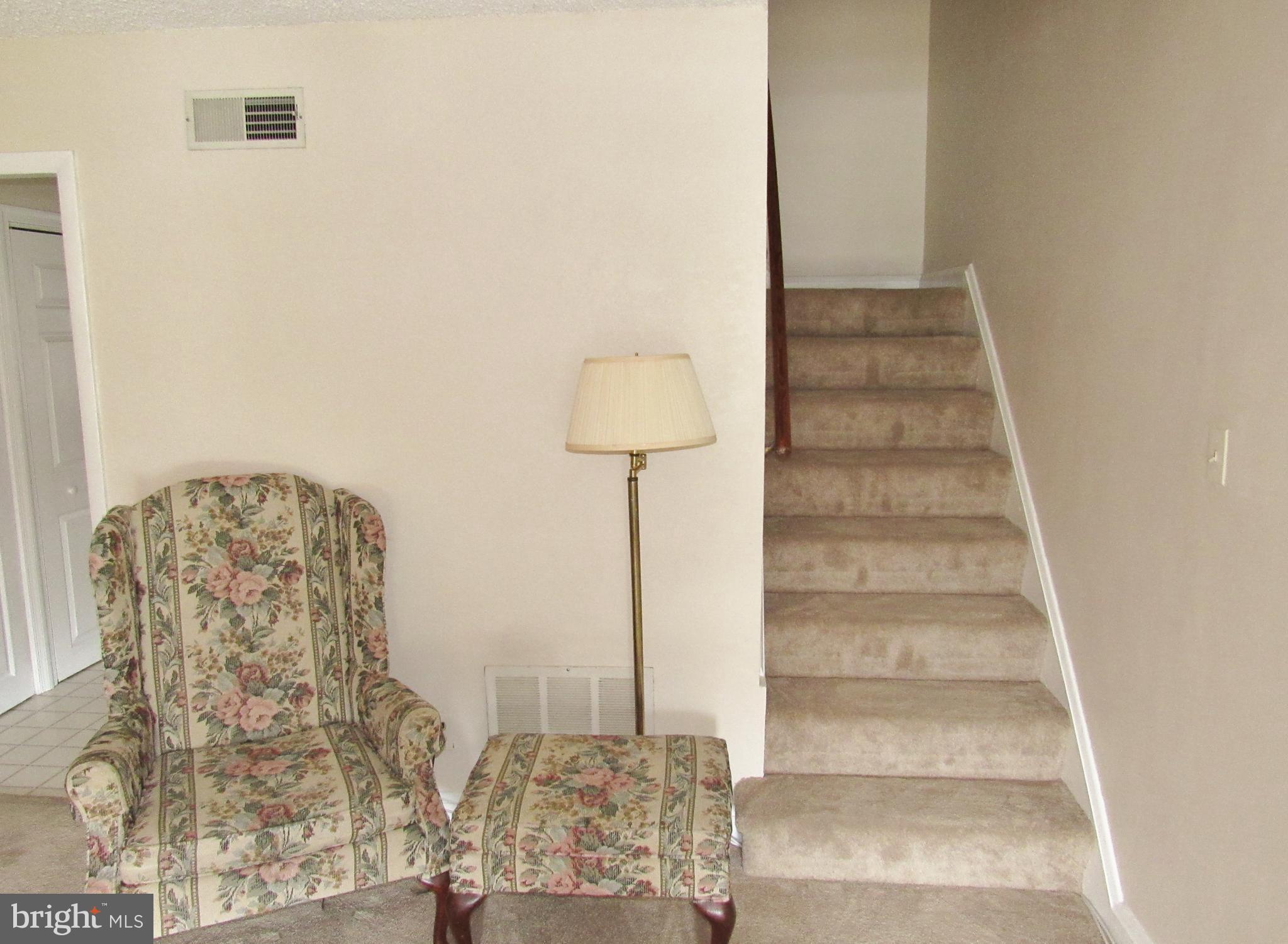 2219 Searles Road Baltimore, MD 21222 - Photo 12 of 30 Living Room