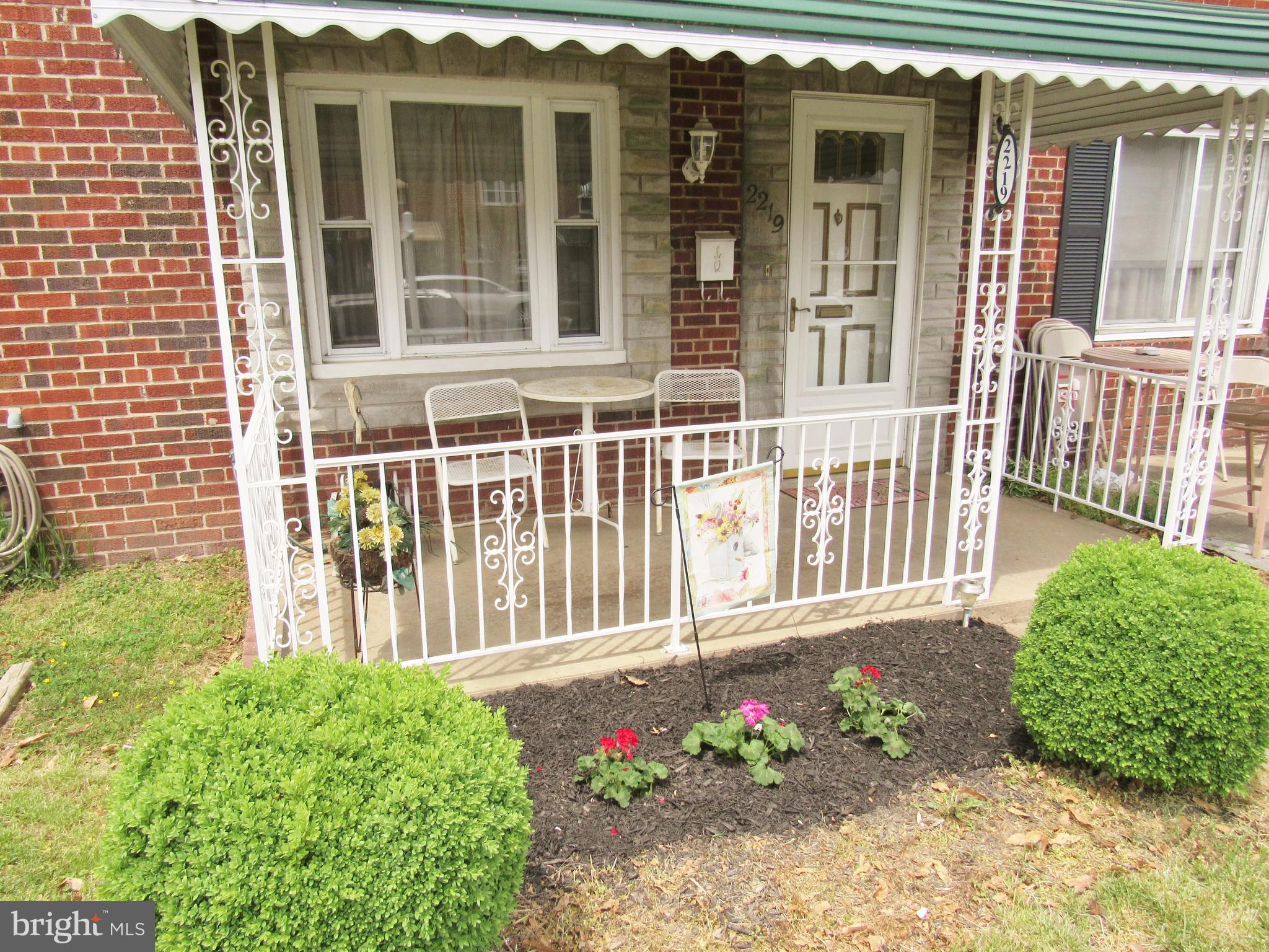 2219 Searles Road Baltimore, MD 21222 - Photo 4 of 30 Exterior (Front)