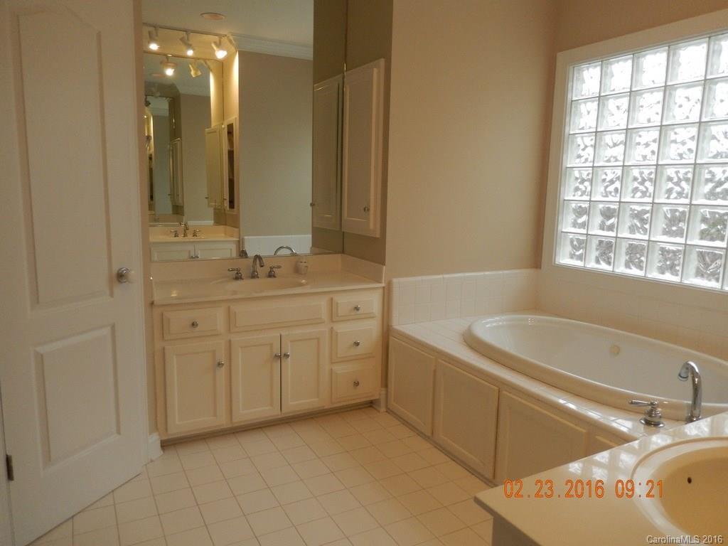514 Stuart Ridge Cramerton, NC 28032 - Photo 14 of 23 Gallery Image 14