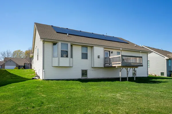 $339,900 | 1103 Burlington Way, Davis Junction, IL 61020