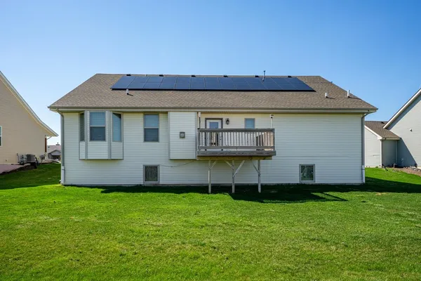 $339,900 | 1103 Burlington Way, Davis Junction, IL 61020