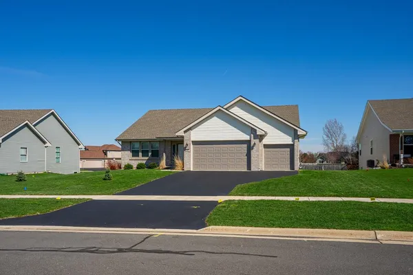 $339,900 | 1103 Burlington Way, Davis Junction, IL 61020