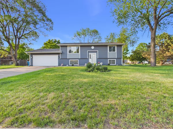 $365,000 | 7500 119th Avenue North, Champlin, MN 55316