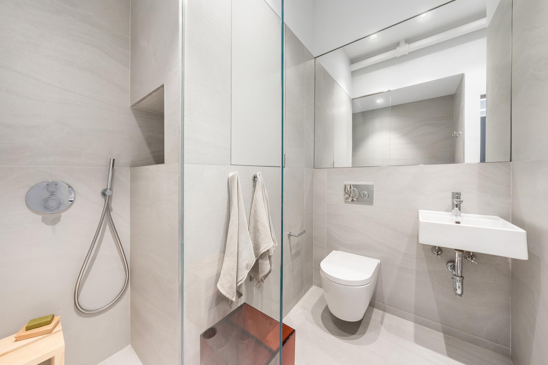 448 West 37th Street, Unit 9A Manhattan, NY 10018 - Photo 7 of 10