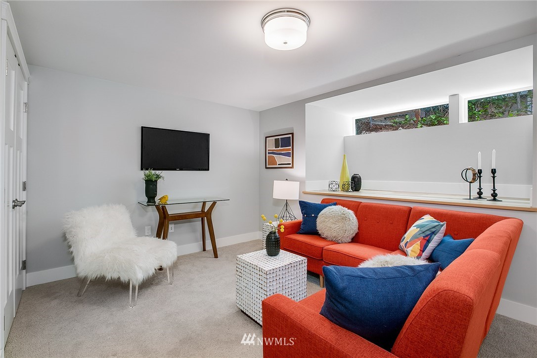 2406 North 77th Street Seattle, WA 98103 - Photo 29 of 36